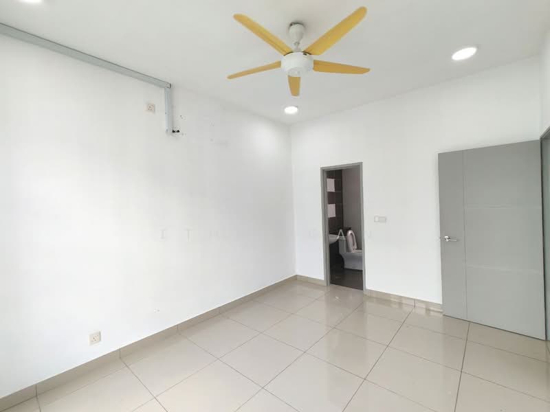 Apartment for Sale at Austin Regency (Pangsapuri Austin Perdana) - Ethan Gan - Bathroom - PropertyGuru.com.my