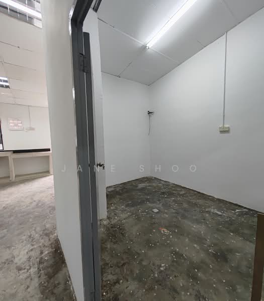 Factory for Rent in Jalan Klang Lama (Old Klang Road) (Kuala Lumpur) - Jane Shoo - Interior - PropertyGuru.com.my