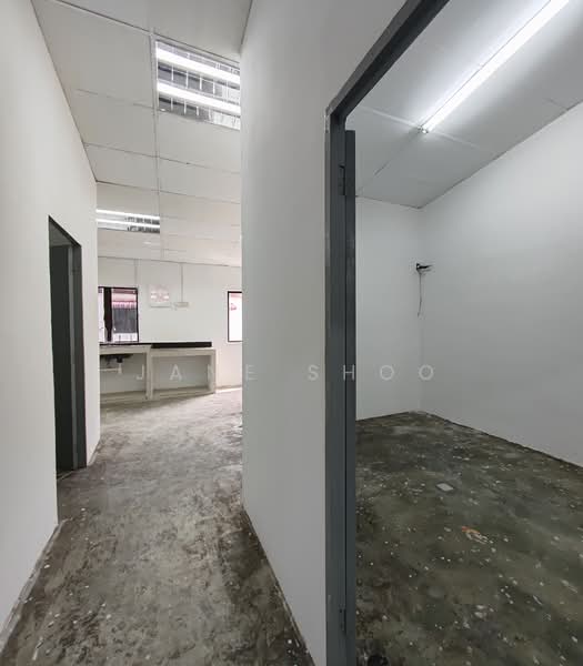 Factory for Rent in Jalan Klang Lama (Old Klang Road) (Kuala Lumpur) - Jane Shoo - Interior - PropertyGuru.com.my