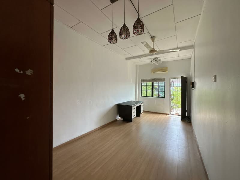 Semi-Detached House for Sale in Taman Westpool (Ipoh) - Sook Mei - Interior - PropertyGuru.com.my