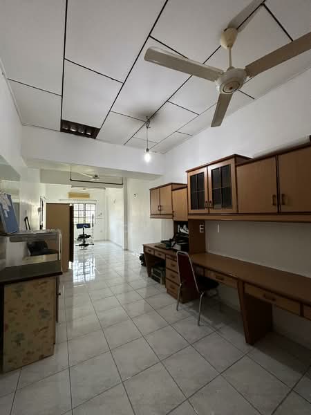 Semi-Detached House for Sale in Taman Westpool (Ipoh) - Sook Mei - Study - PropertyGuru.com.my