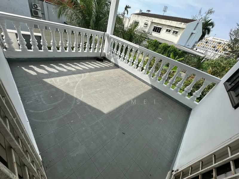 Semi-Detached House for Sale in Taman Westpool (Ipoh) - Sook Mei - Balcony - PropertyGuru.com.my