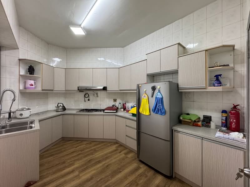 Kondominium untuk Disewa di Robson Condominium - Ricky Ng - Kitchen - PropertyGuru.com.my