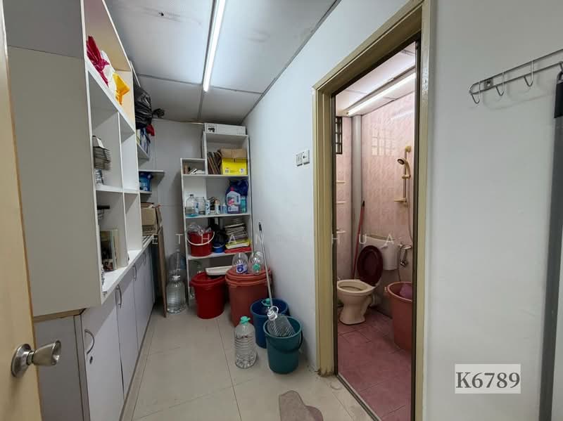 Factory for Sale in Shah Alam (Selangor) - Ethan Chua - Bathroom - PropertyGuru.com.my