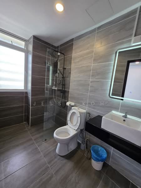 Servis Apartment untuk Disewa di KSL Residence @ Daya - Jessy Koh - Bathroom - PropertyGuru.com.my