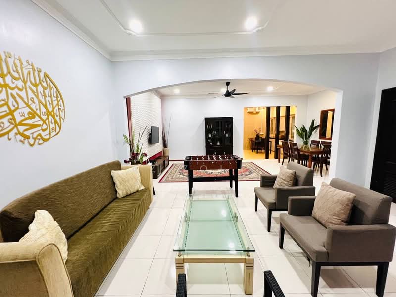2-storey Terraced House for Sale in Kota Damansara (Selangor) - Azizol . - Living Room - PropertyGuru.com.my