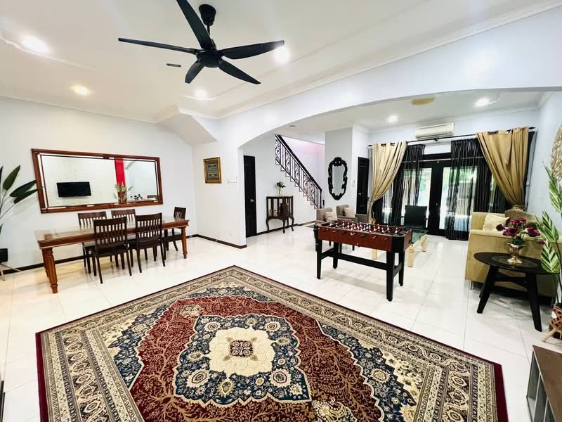 2-storey Terraced House for Sale in Kota Damansara (Selangor) - Azizol . - Living Room - PropertyGuru.com.my