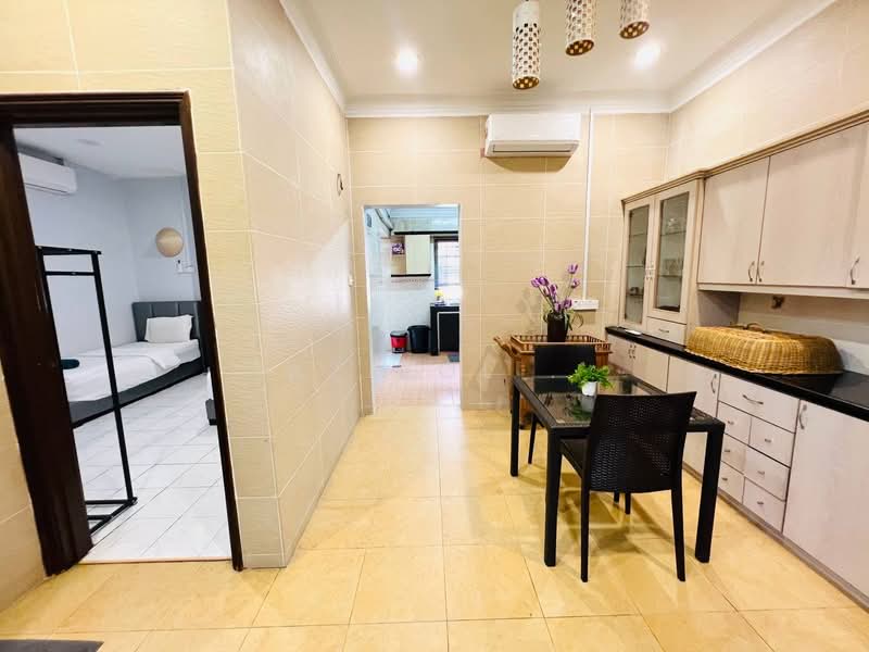 2-storey Terraced House for Sale in Kota Damansara (Selangor) - Azizol . - Bedroom - PropertyGuru.com.my