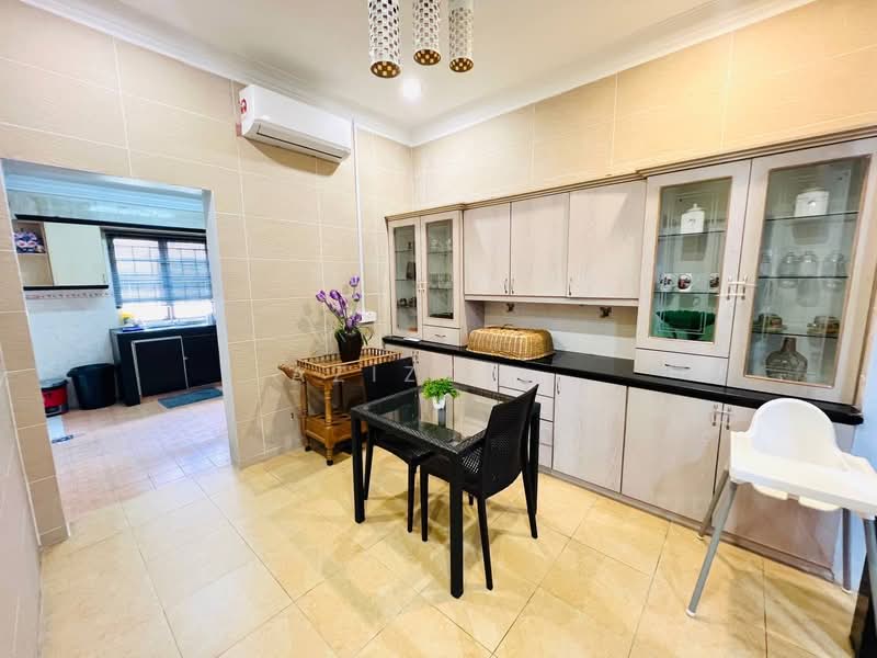 2-storey Terraced House for Sale in Kota Damansara (Selangor) - Azizol . - Kitchen - PropertyGuru.com.my