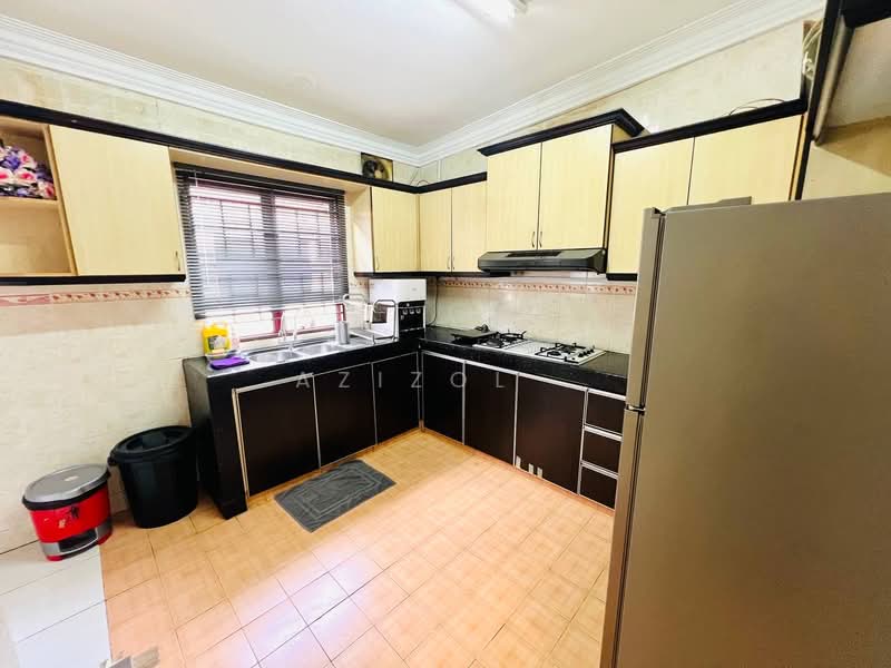 2-storey Terraced House for Sale in Kota Damansara (Selangor) - Azizol . - Kitchen - PropertyGuru.com.my