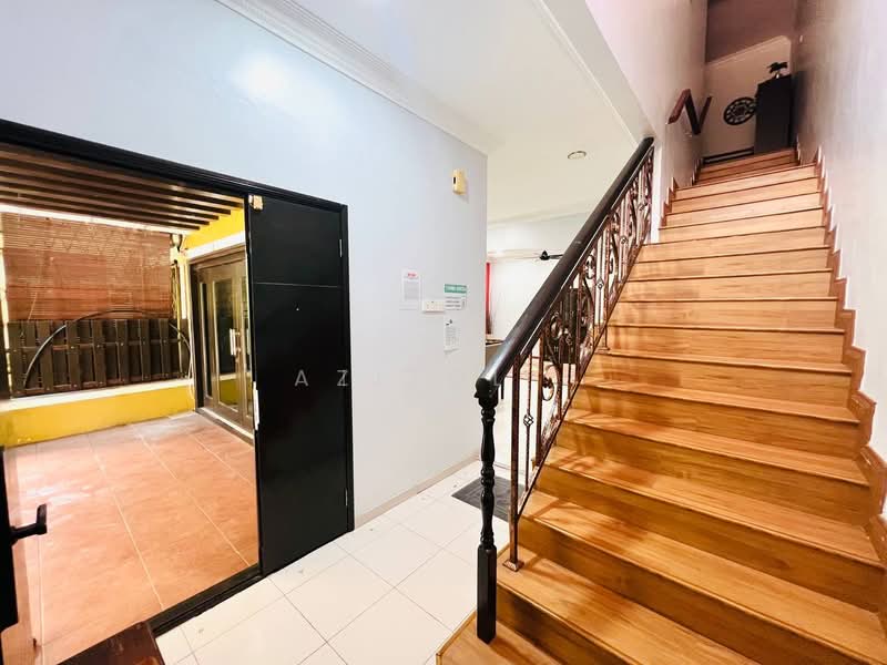 2-storey Terraced House for Sale in Kota Damansara (Selangor) - Azizol . - Entrance - PropertyGuru.com.my