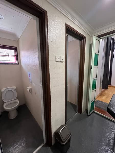 2-storey Terraced House for Sale in Kota Damansara (Selangor) - Azizol . - Bathroom - PropertyGuru.com.my