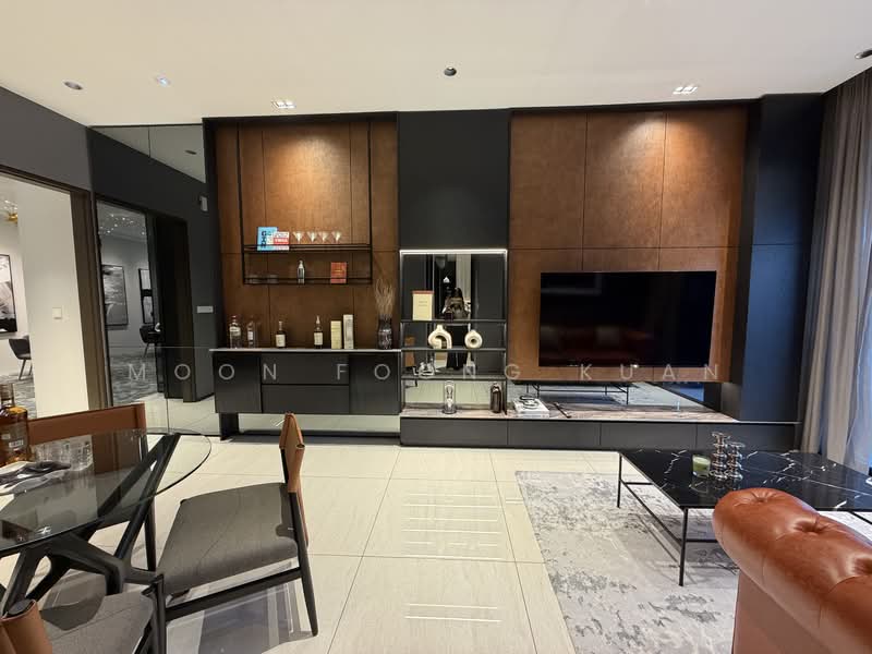 Servis Apartment untuk Dijual di Sunway Cochrane - Moon Foong Kuan - Living Room - PropertyGuru.com.my