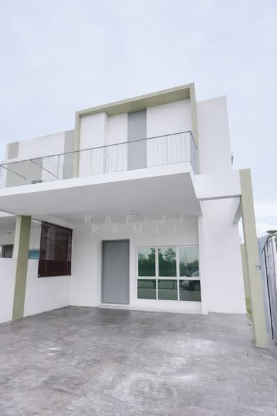 Terraced House for Sale in Cyberjaya (Selangor) - Rafizi Ramli - Exterior - PropertyGuru.com.my