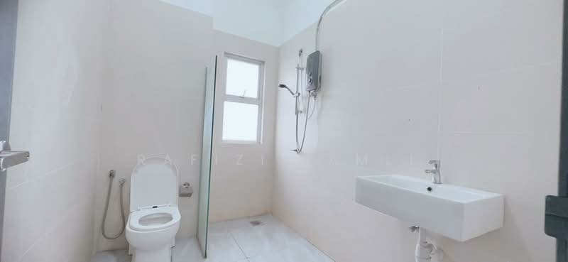 Terraced House for Sale in Cyberjaya (Selangor) - Rafizi Ramli - Bathroom - PropertyGuru.com.my
