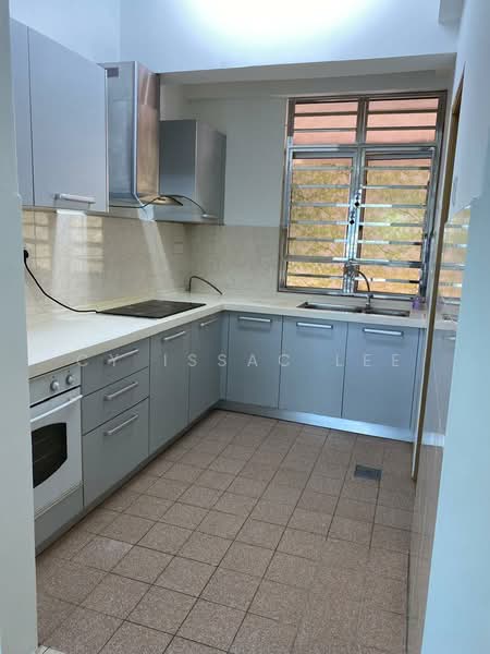 Pangsapuri untuk Dijual di Krystal Suria - Cy Issac Lee - Kitchen - PropertyGuru.com.my