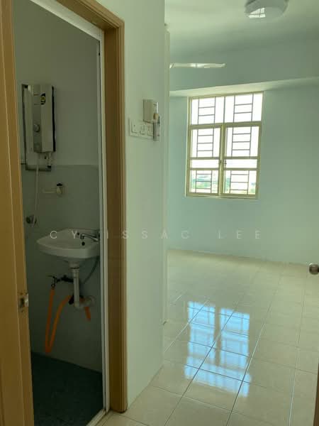 Pangsapuri untuk Dijual di Krystal Suria - Cy Issac Lee - PropertyGuru.com.my