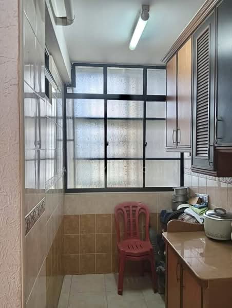 Flat for Sale at Seri Intan - Yeap Yu Quan - Kitchen - PropertyGuru.com.my