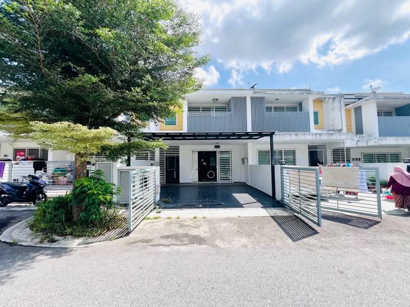 Rumah Teres 2 Tingkat untuk Dijual di Kajang (Selangor) - Azizol . - Exterior - PropertyGuru.com.my