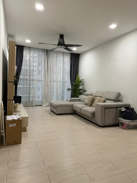 Condominium for Sale at Lakefront Residence - Zen Yong - PropertyGuru.com.my