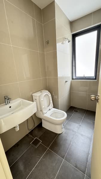 3-storey Terraced House for Sale in Damansara Perdana (Selangor) - Amelie Tan - PropertyGuru.com.my