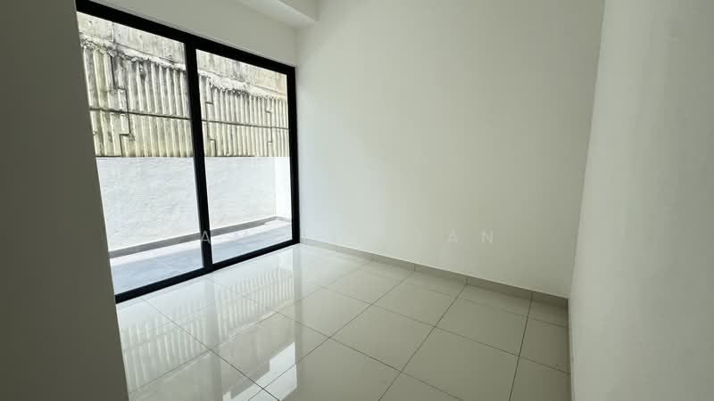 3-storey Terraced House for Sale in Damansara Perdana (Selangor) - Amelie Tan - PropertyGuru.com.my