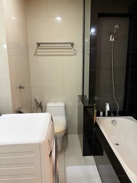 Service Residence for Rent at Dua Sentral - Chen Kah Seng - Bathroom - PropertyGuru.com.my