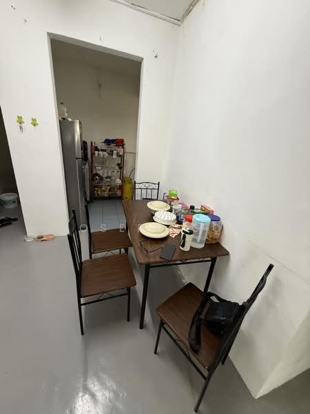 Rumah Flat untuk Dijual di Taman Flora Heights - Joseph Goh - Kitchen - PropertyGuru.com.my