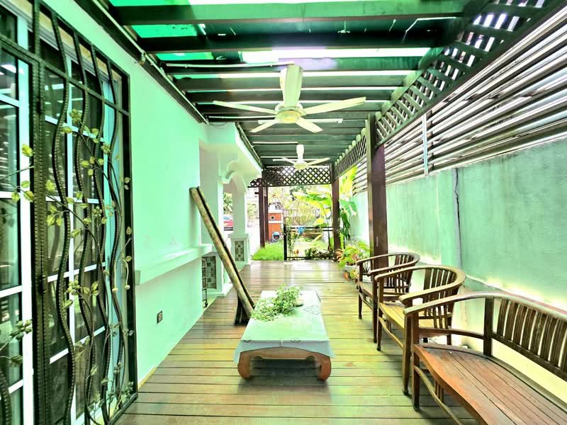 Semi-Detached House for Sale in Seksyen 13 (Shah Alam) - Zaty Jasmin - Exterior - PropertyGuru.com.my