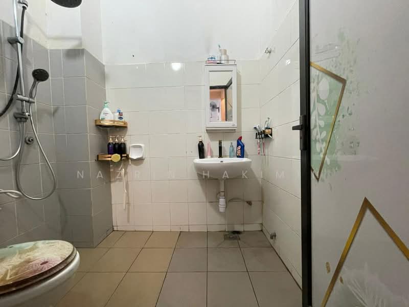 Rumah Teres 1 Tingkat untuk Dijual di Taman Bentara (Kuala Selangor) - Nazrin Hakimin - PropertyGuru.com.my