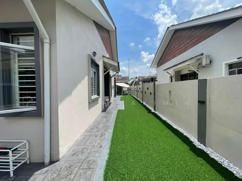 Rumah Teres 1 Tingkat untuk Dijual di Taman Bentara (Kuala Selangor) - Nazrin Hakimin - PropertyGuru.com.my