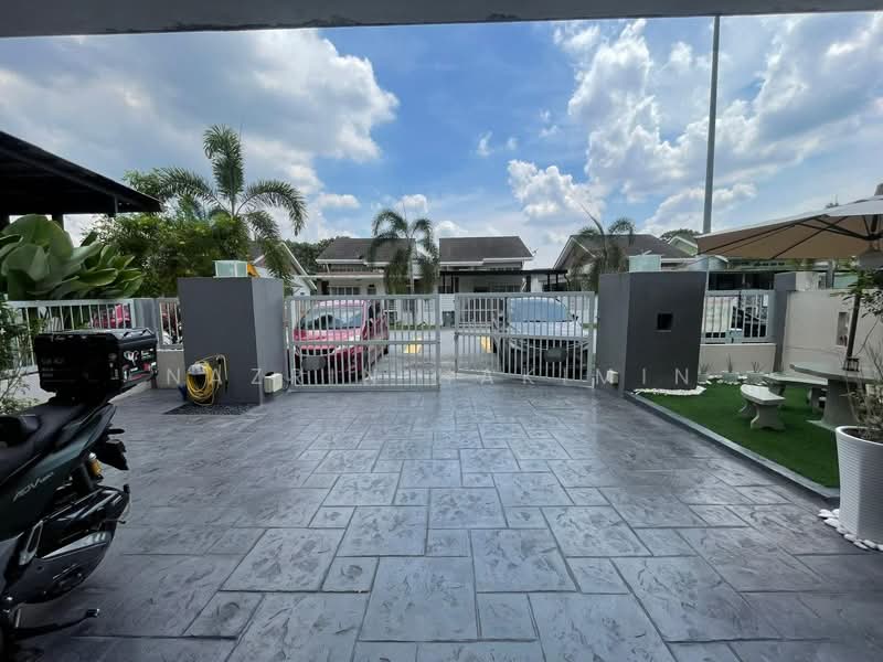 Rumah Teres 1 Tingkat untuk Dijual di Taman Bentara (Kuala Selangor) - Nazrin Hakimin - PropertyGuru.com.my