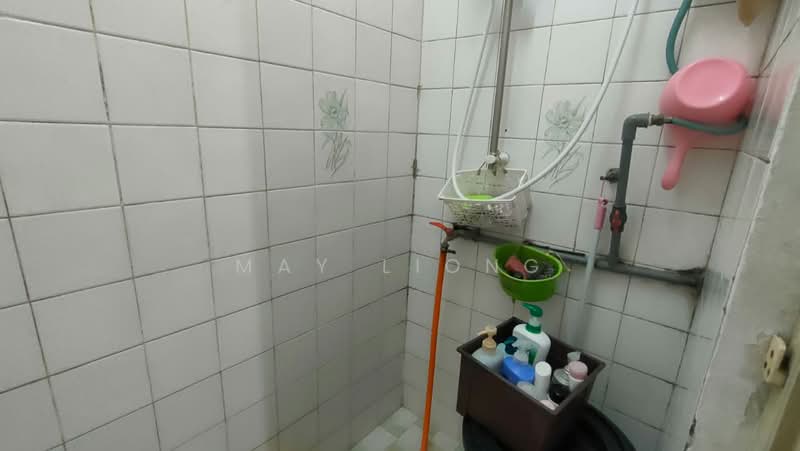 2-storey Terraced House for Sale in Taman Seri Kepong Baru (Kepong) - May Liong - Bathroom - PropertyGuru.com.my