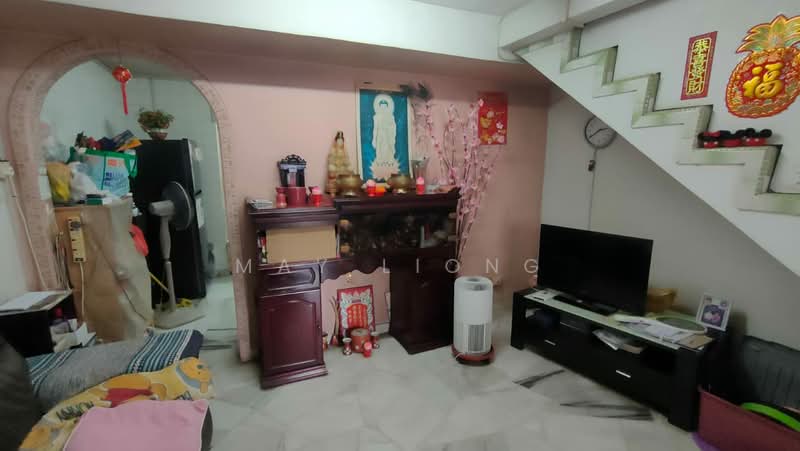 2-storey Terraced House for Sale in Taman Seri Kepong Baru (Kepong) - May Liong - Living Room - PropertyGuru.com.my