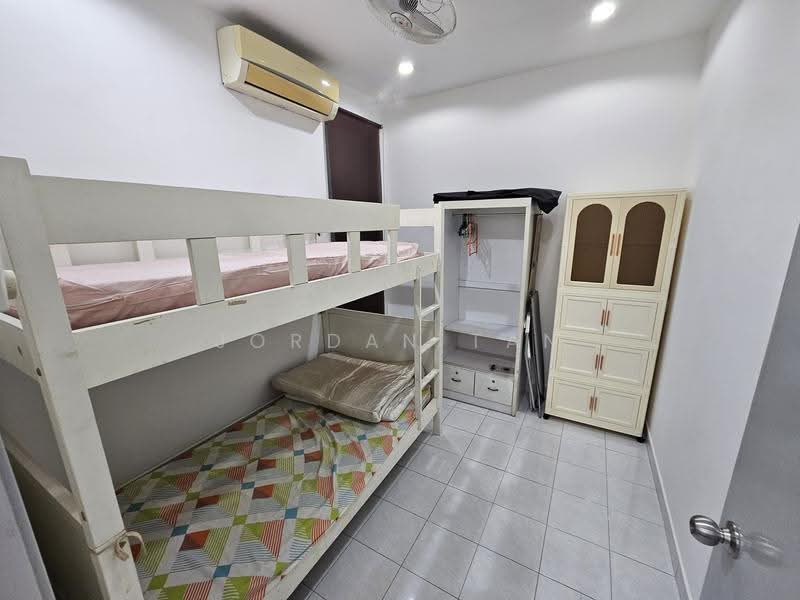 Pangsapuri untuk Dijual di 162 Residency - Jordan Tan - Bedroom - PropertyGuru.com.my