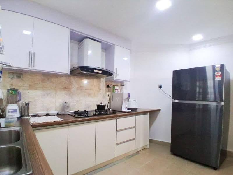 Condominium for Sale at Villaria - Zul Syafiq - Kitchen - PropertyGuru.com.my