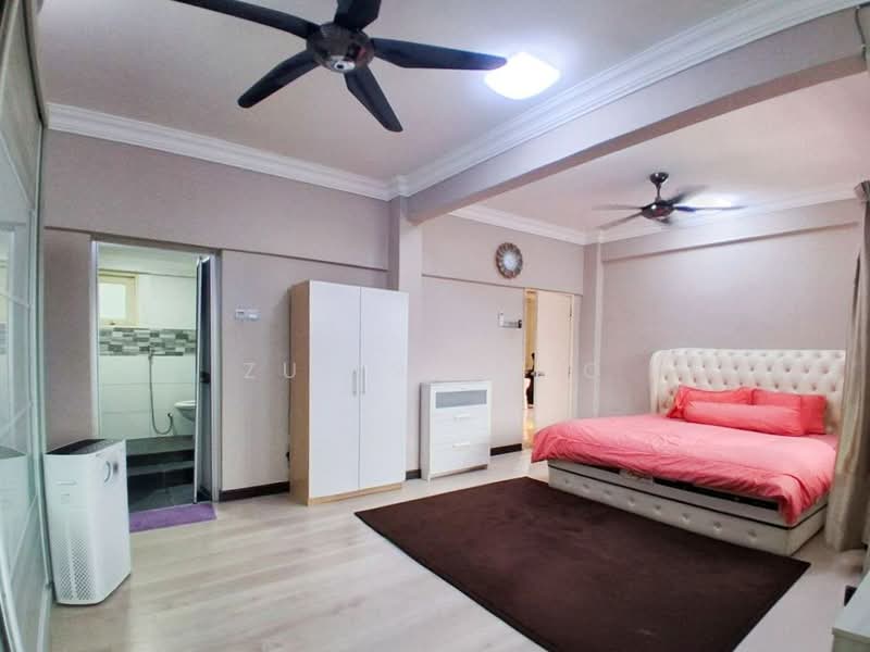 Condominium for Sale at Villaria - Zul Syafiq - Bedroom - PropertyGuru.com.my
