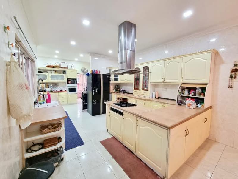 Bungalow for Sale in Bukit Rimau (Shah Alam) - Benson Lian - Kitchen - PropertyGuru.com.my