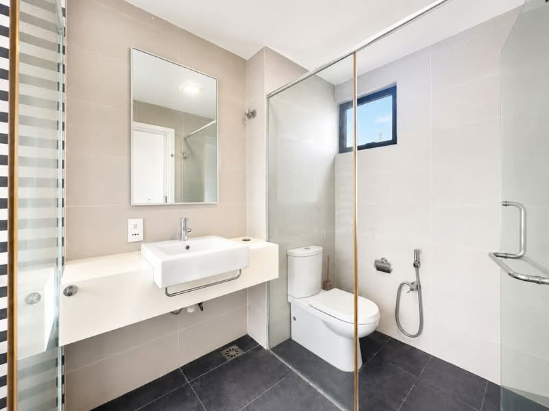 3-storey Terraced House for Sale in Cyberjaya (Selangor) - Izzati Mat - Bathroom - PropertyGuru.com.my