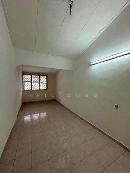 2-storey Terraced House for Rent in Taman Desa Cemerlang (Ulu Tiram) - Eric Wong - Interior - PropertyGuru.com.my