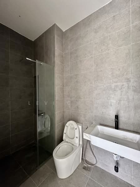 Semi-Detached House for Sale in Tiger Lane (Ipoh) - Levi Chong - Bathroom - PropertyGuru.com.my
