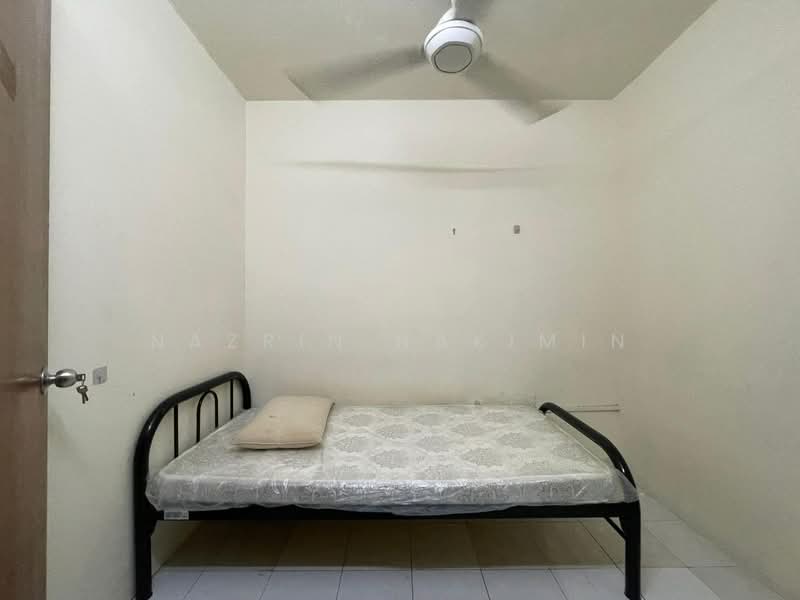 Apartment for Sale at Flora Damansara Apartment - Nazrin Hakimin - Bedroom - PropertyGuru.com.my