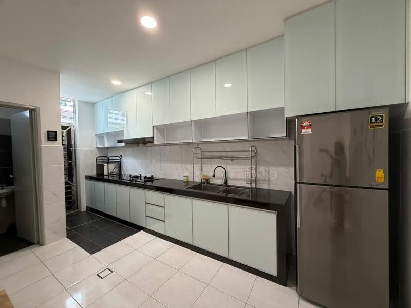 2-storey Terraced House for Rent in Skudai (Johor) - Vison Foo - Kitchen - PropertyGuru.com.my