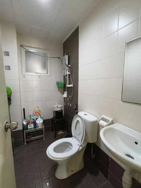 2.5-storey Terraced House for Sale in Kepong (Kuala Lumpur) - Suki Tan - Bathroom - PropertyGuru.com.my