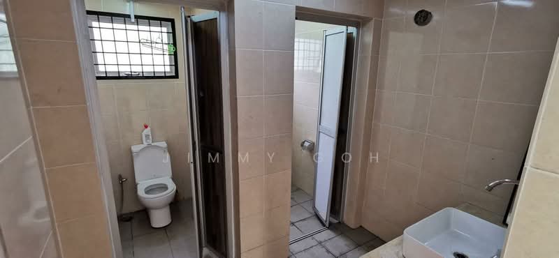 Gudang untuk Dijual di Taman Shamelin Perkasa (Cheras) - Jimmy Goh - Bathroom - PropertyGuru.com.my