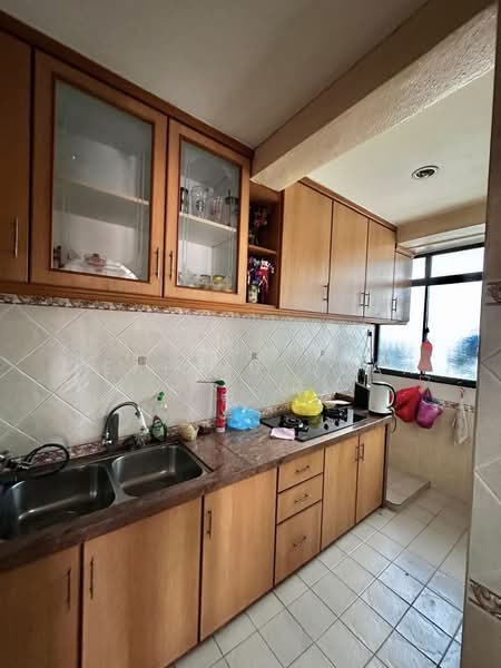 Flat for Sale at Seri Intan - Yeap Yu Quan - Kitchen - PropertyGuru.com.my