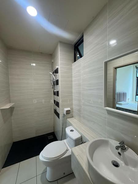 Service Residence for Sale at D'Summit Residences - Genki Yap - Bathroom - PropertyGuru.com.my