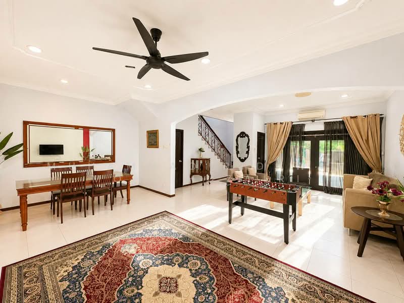 Rumah Teres 2 Tingkat untuk Dijual di Seksyen 5 (Kota Damansara) - Muhammad Ridhwan Mohd Huzairi - Living Room - PropertyGuru.com.my