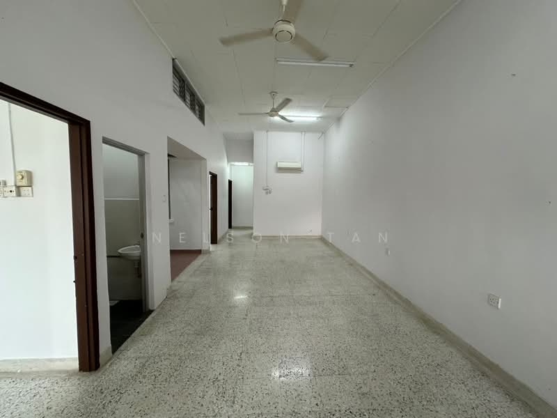 Rumah Teres 1 Tingkat untuk Disewa di Taman Pelangi (Johor Bahru) - Nelson Tan - PropertyGuru.com.my
