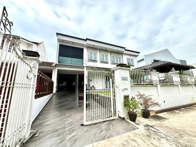 Semi-Detached House for Sale in Ampang Jaya (Ampang) - Norafian SMH - Exterior - PropertyGuru.com.my